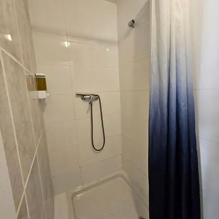 Youth Hostel - Central And Basic Drassanes-2